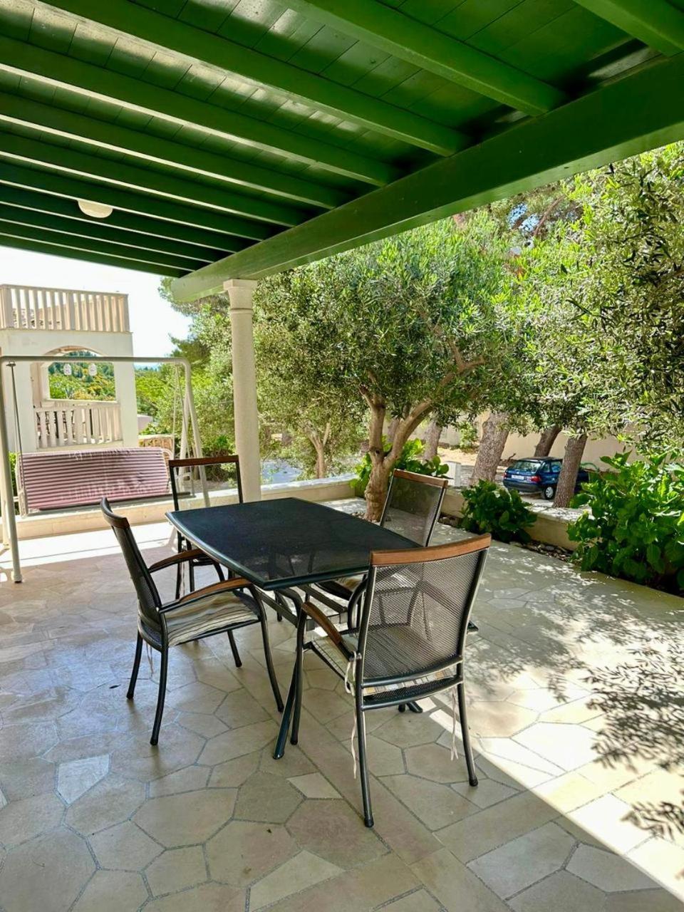 Apartments Villa Adria Bol Exterior photo
