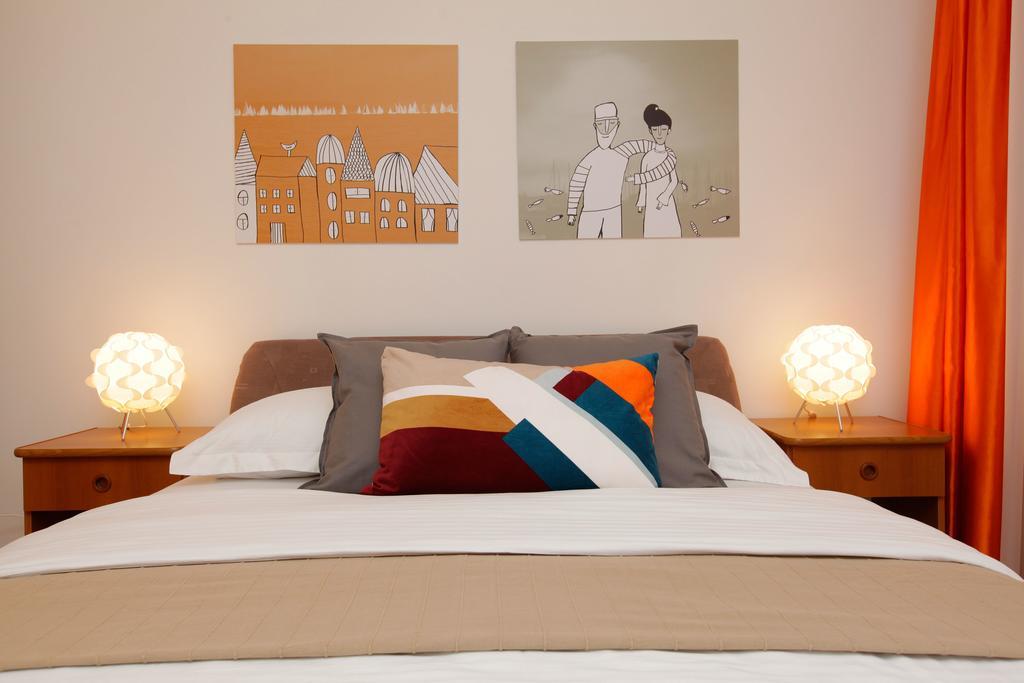 Apartments Villa Adria Bol Room photo